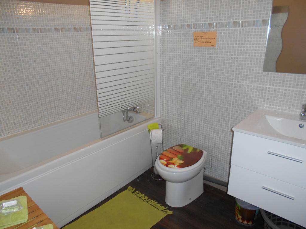 Chambres D'Hotes Villa Capsylvaine Captieux Luaran gambar